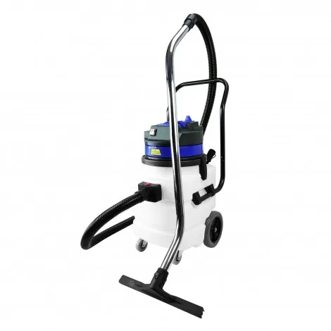 Wet & Dry Commercial Vacuum - Capacity of 7.7 gal (30 L) - Hose Metal Wands - Brushes and Accessories Included